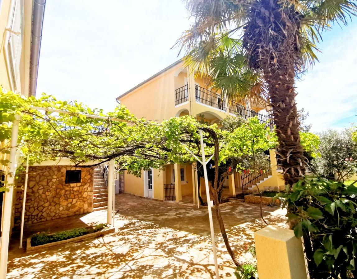 דירות וודיצה Green Garden מראה חיצוני תמונה